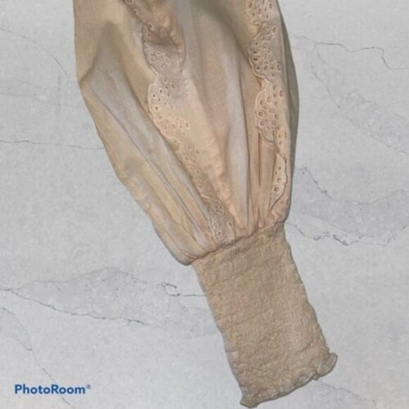 NWT- Zara women’s Ruffle/Eyelet Long Sleeve Size Small, Peach, Tassel Tie - Picture 6 of 8